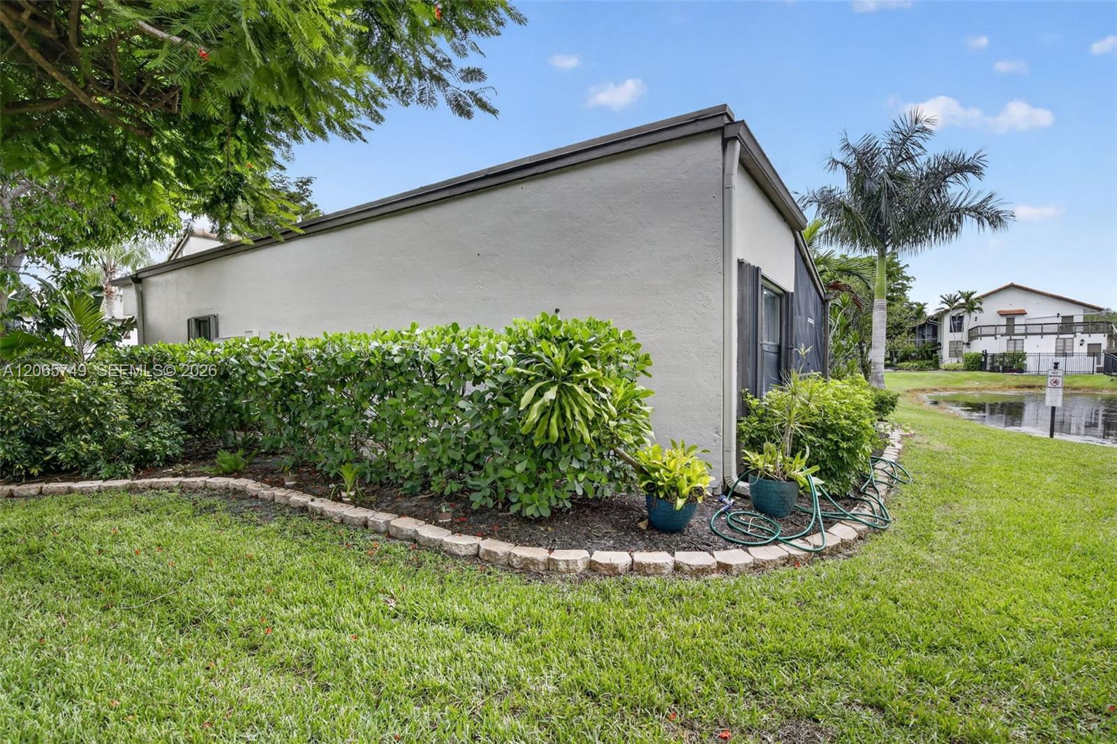 958 Mockingbird Ln # 515