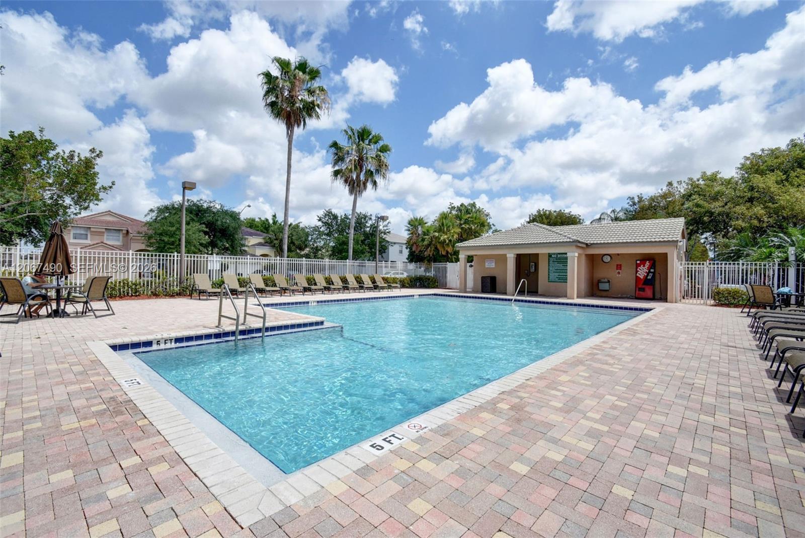 6543 Marbletree Ln
