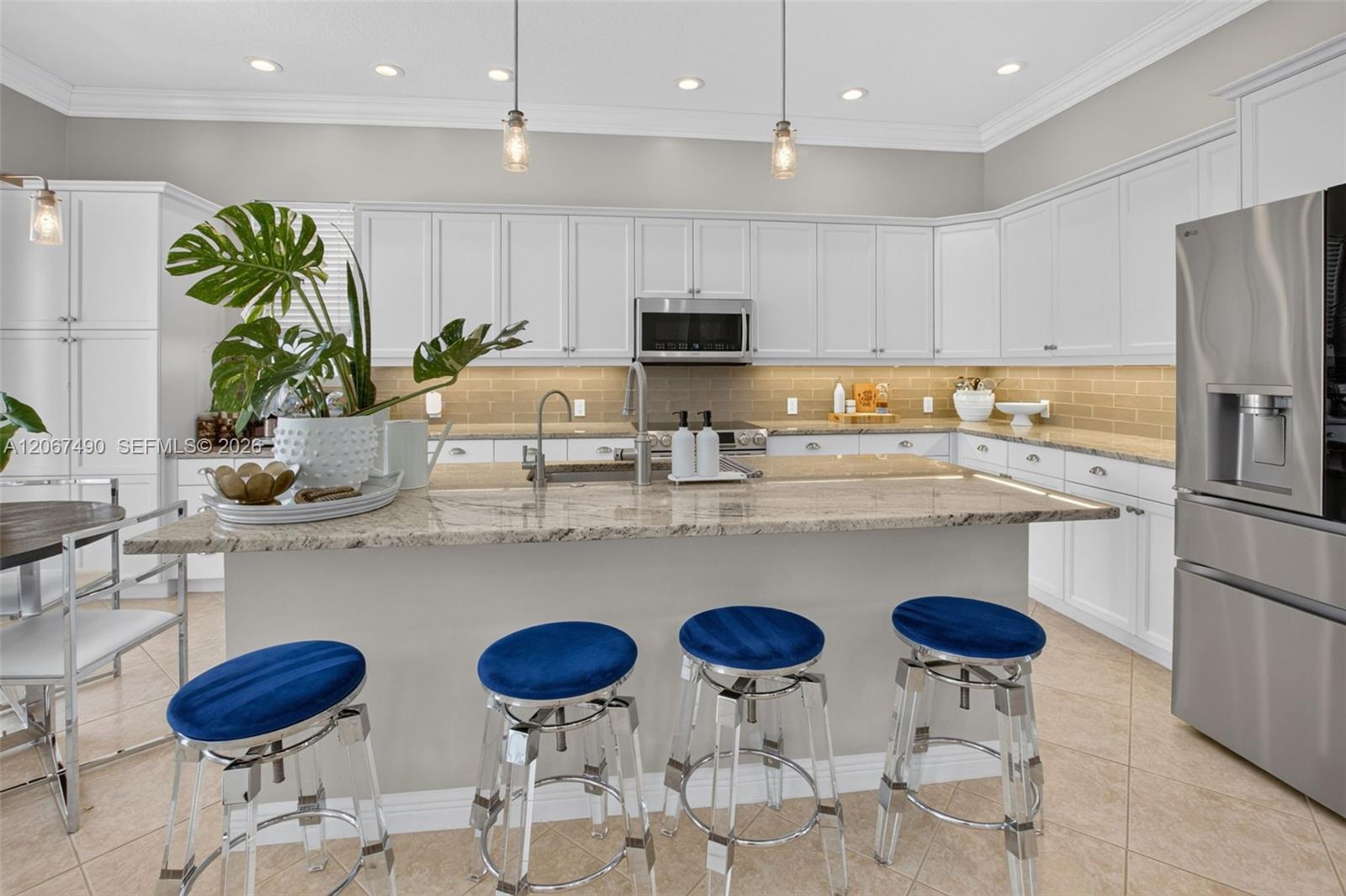6543 Marbletree Ln