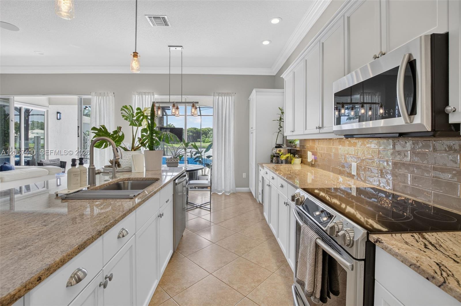 6543 Marbletree Ln
