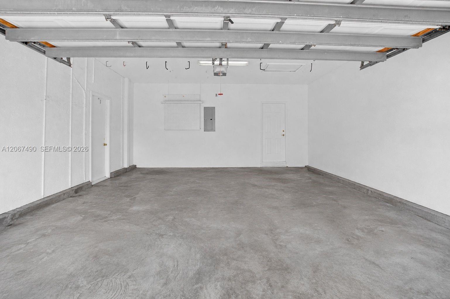 6543 Marbletree Ln
