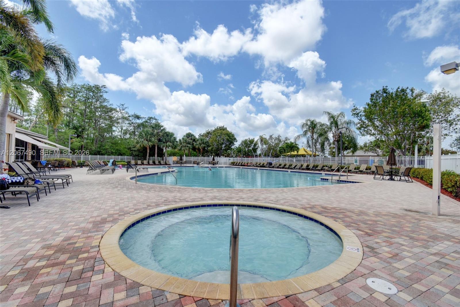 6543 Marbletree Ln