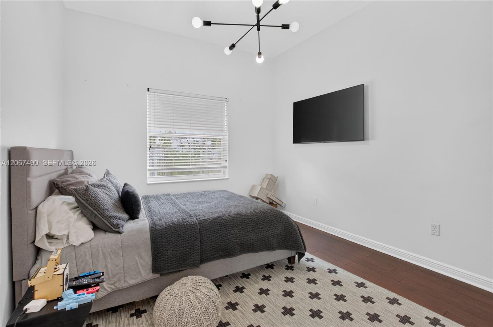 6543 Marbletree Ln