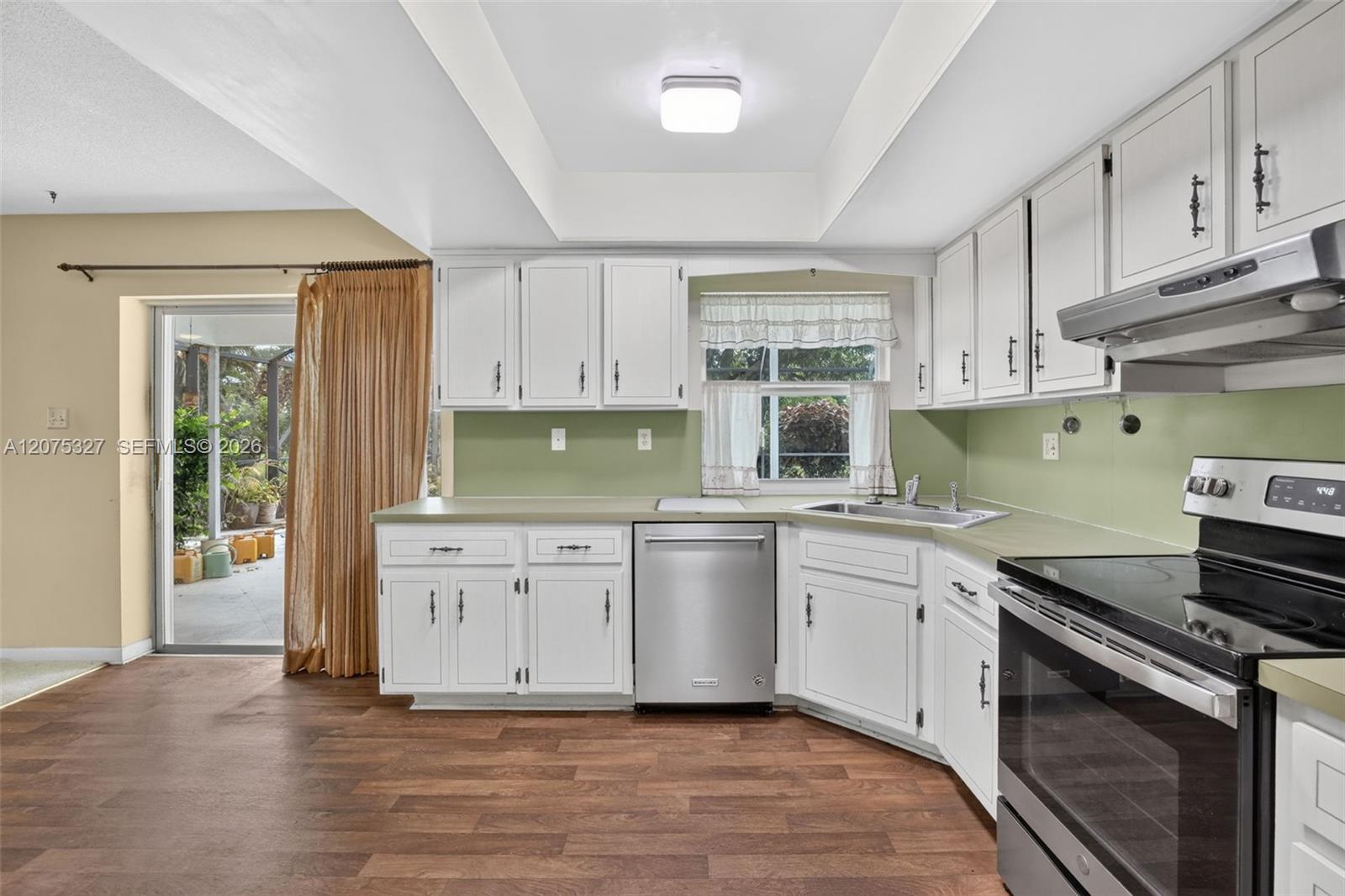 1350 NW 73rd Ave