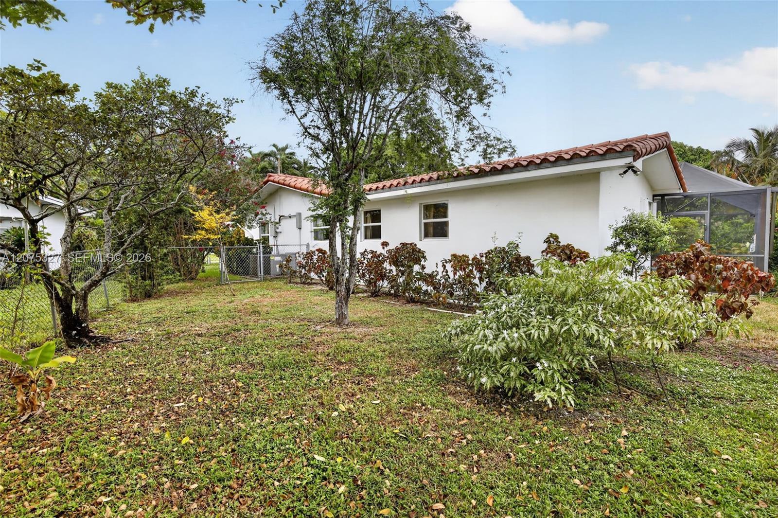 1350 NW 73rd Ave
