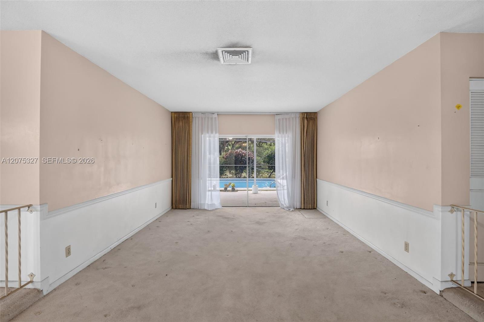 1350 NW 73rd Ave