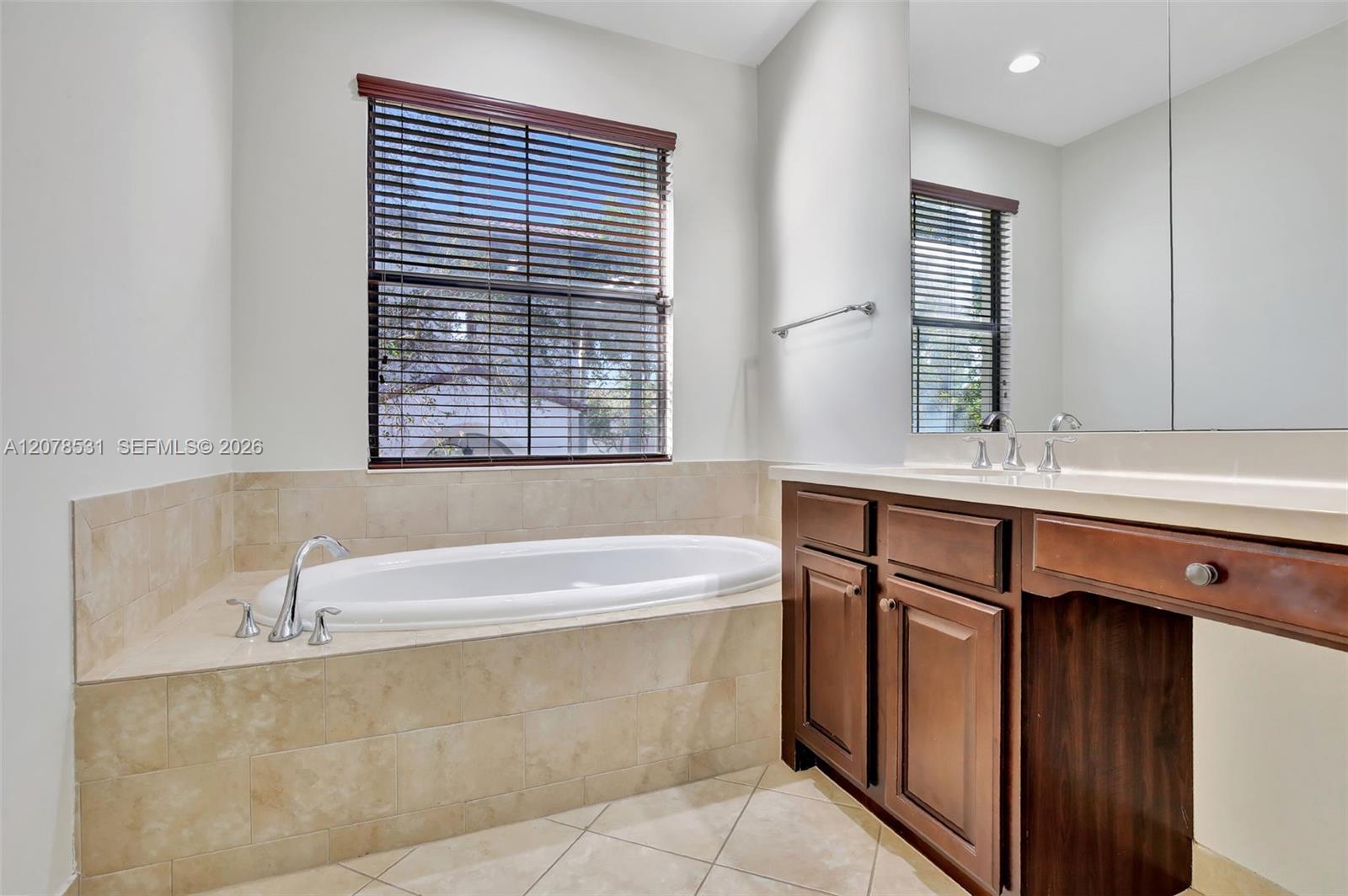 12430 NW 32nd Mnr