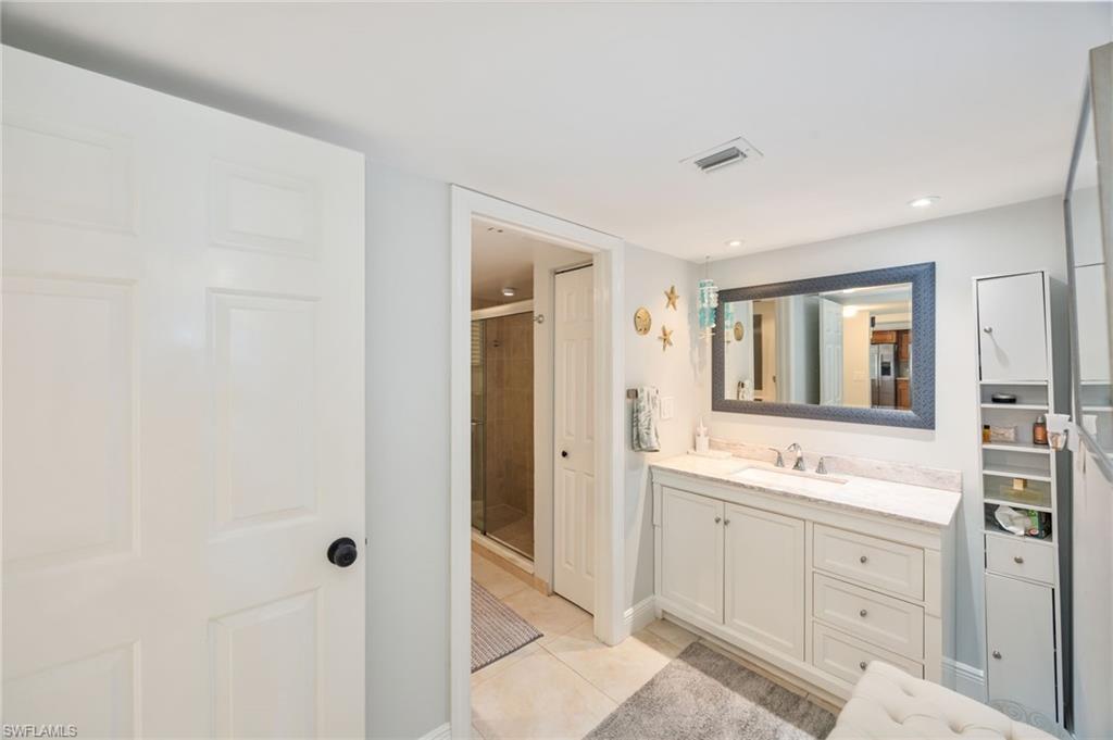 413 Augusta BLVD 105