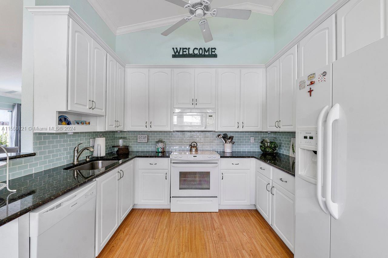 13550 SW 9th Ct