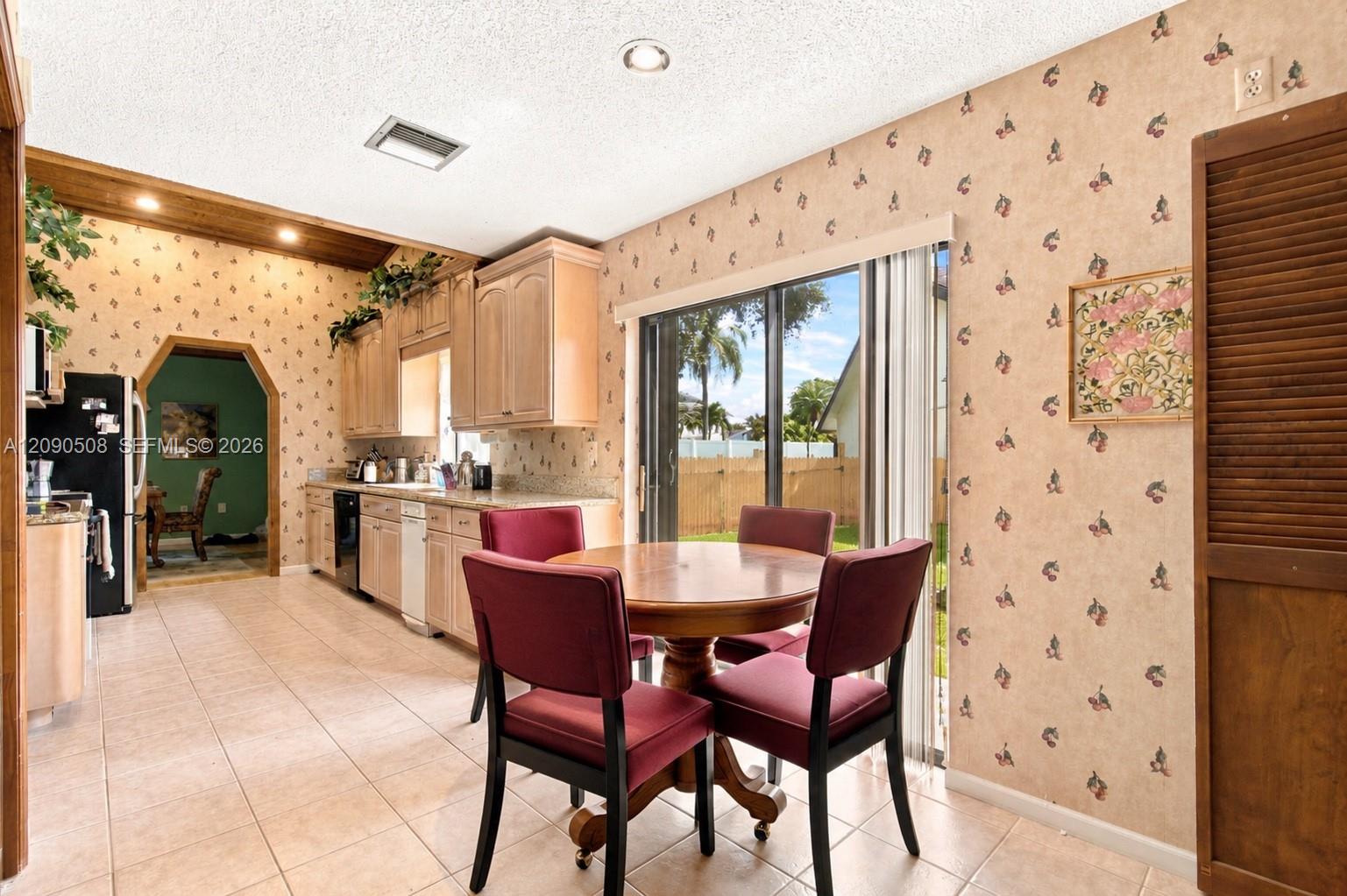 521 NW 78th Way