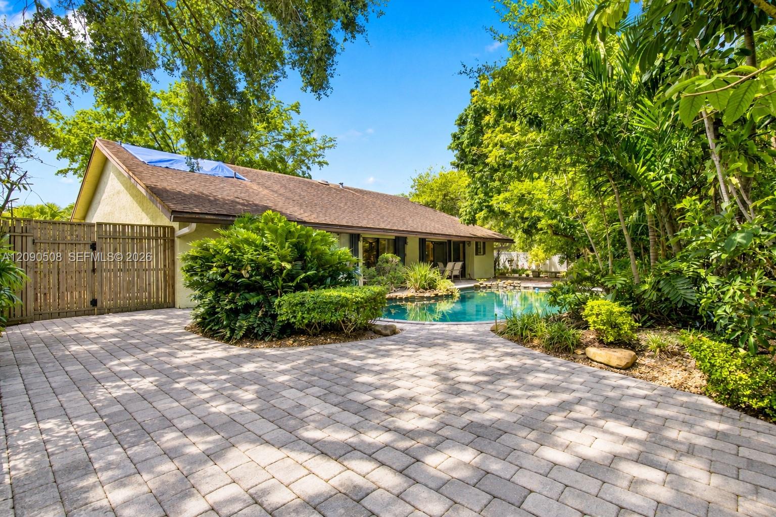 521 NW 78th Way