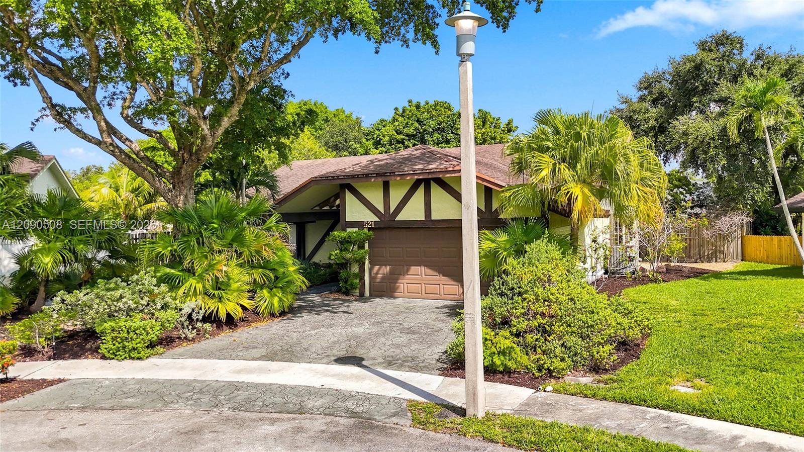 521 NW 78th Way
