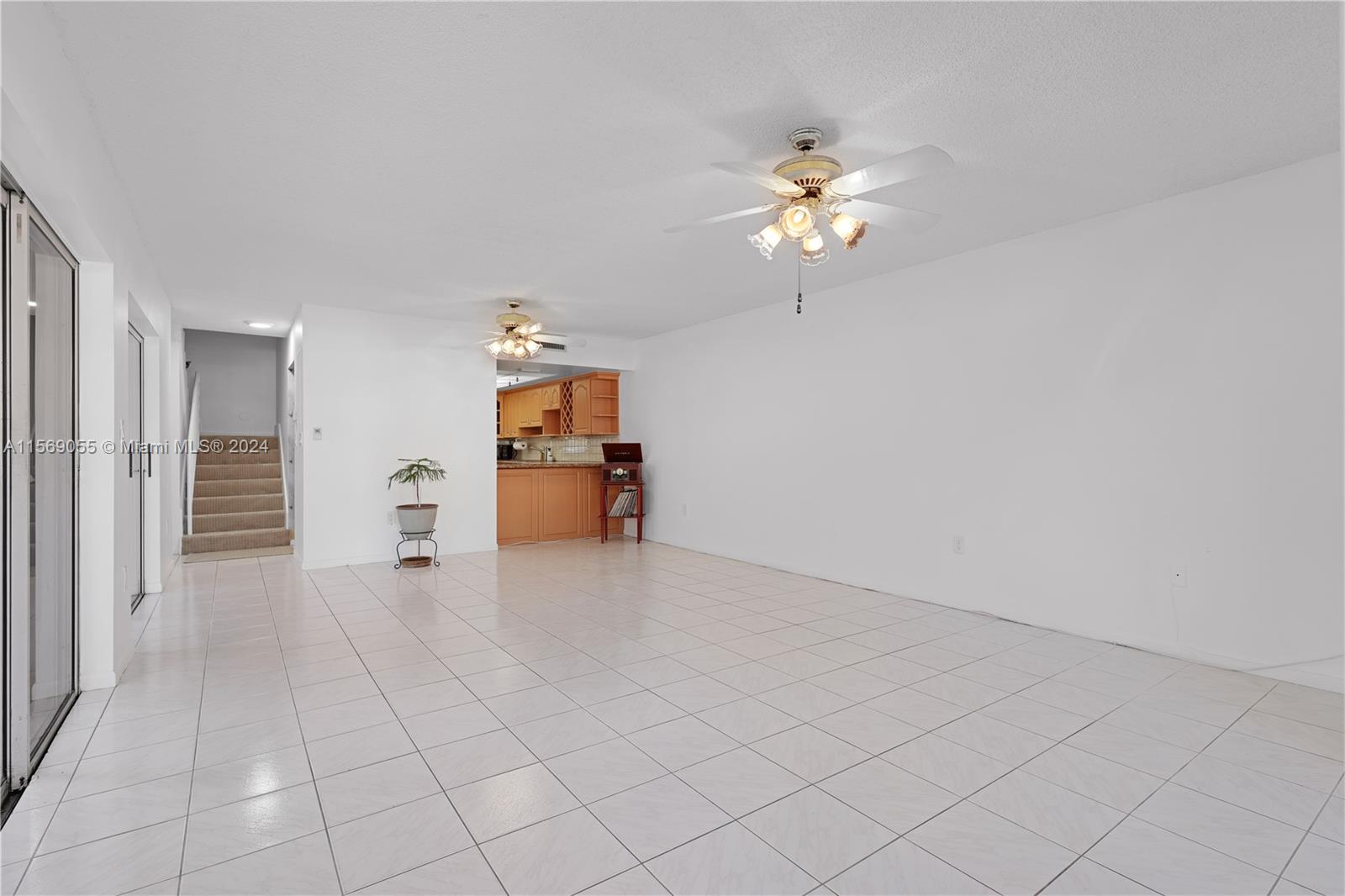596 NW 97th Ave