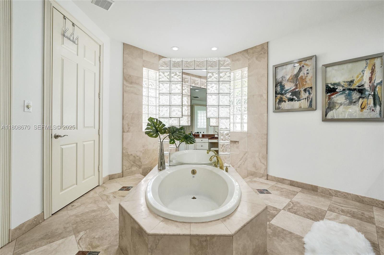 169 Dockside Circle