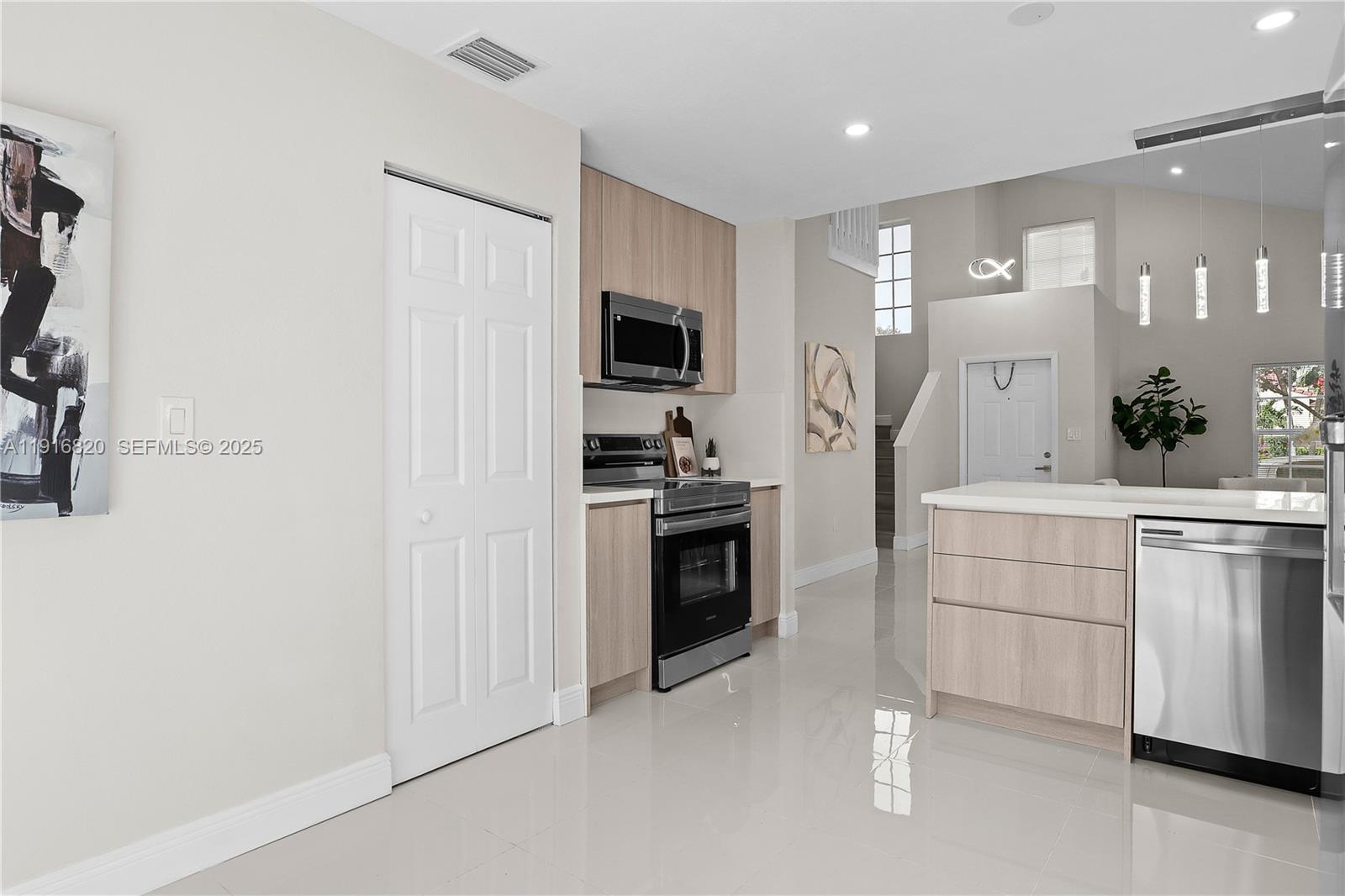 1223 NW 125th Terrace