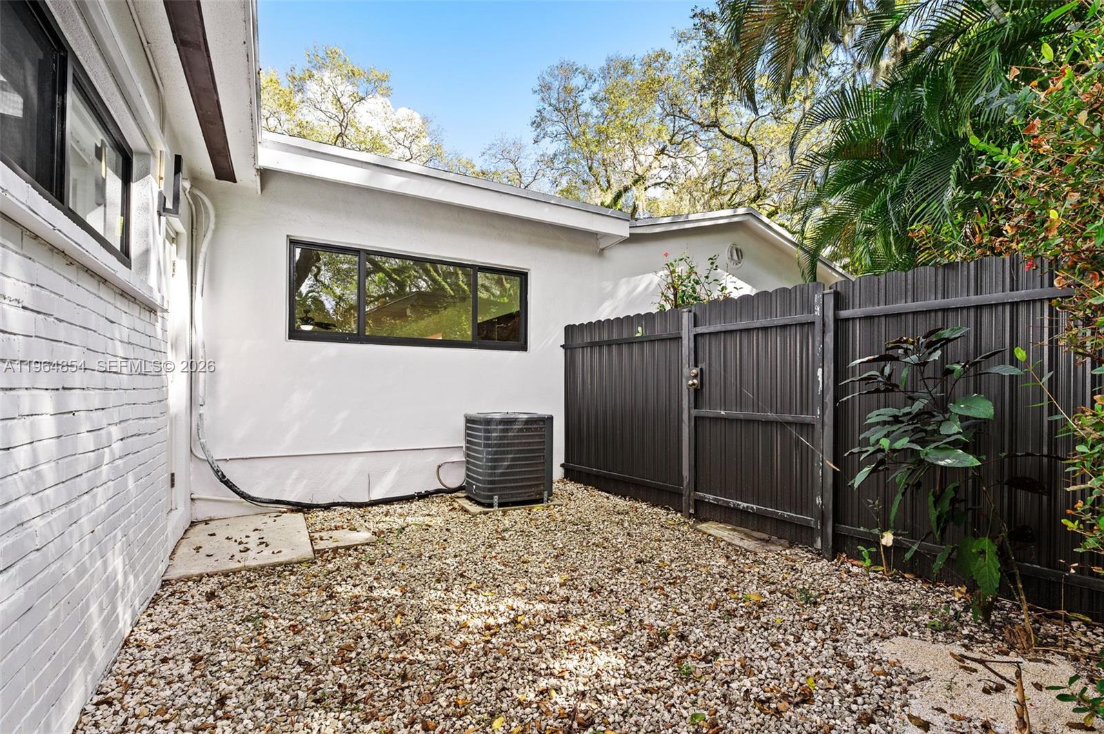 1745 NE 137th Terrace