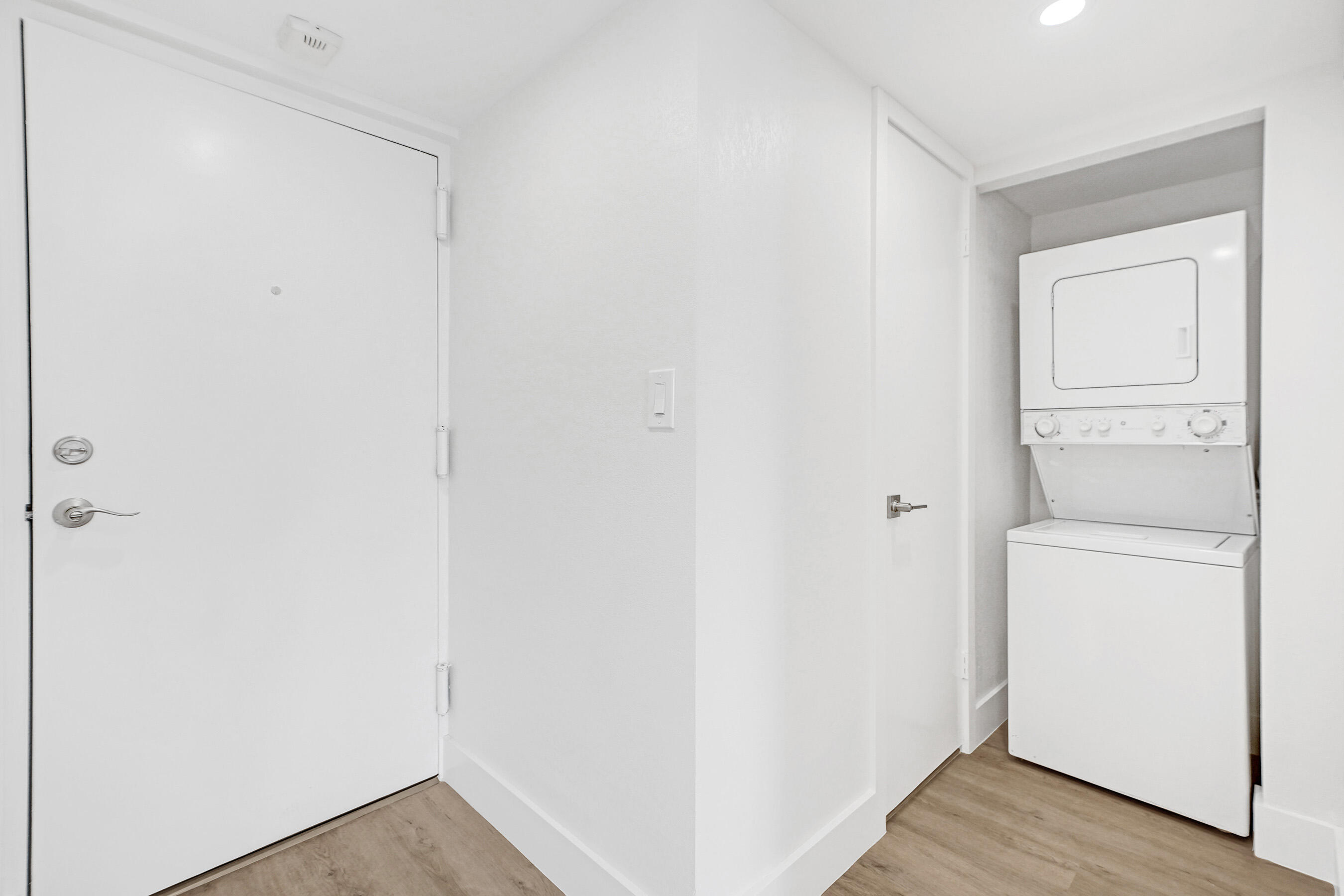 6195 Rock Island Road 103