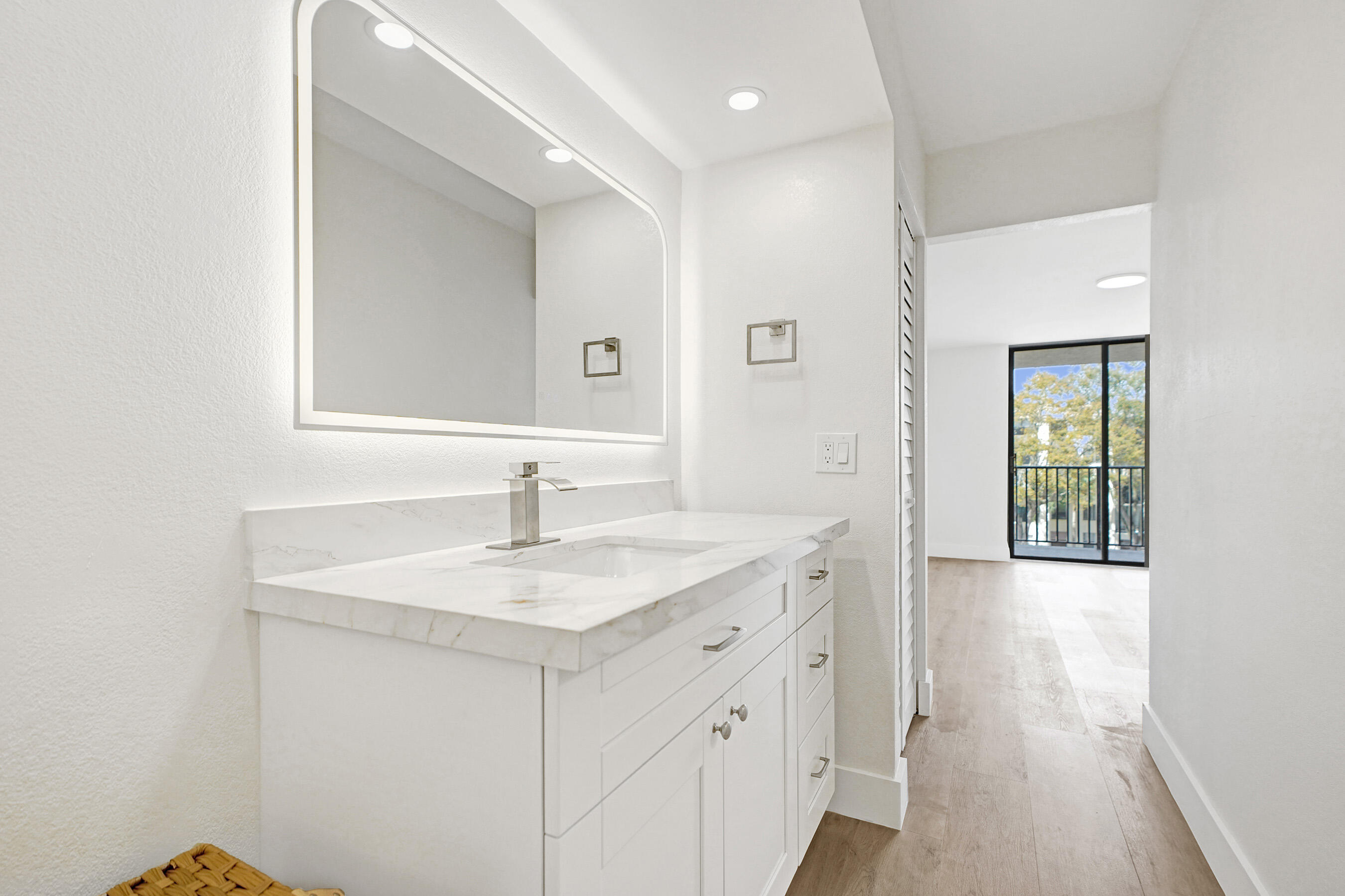 6195 Rock Island Road 103