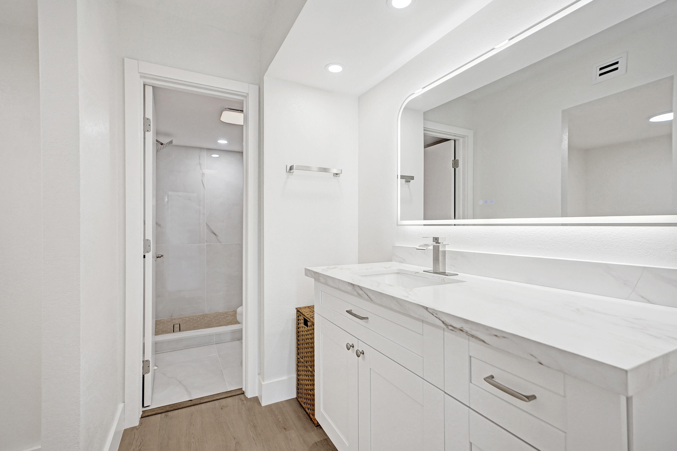 6195 Rock Island Road 103