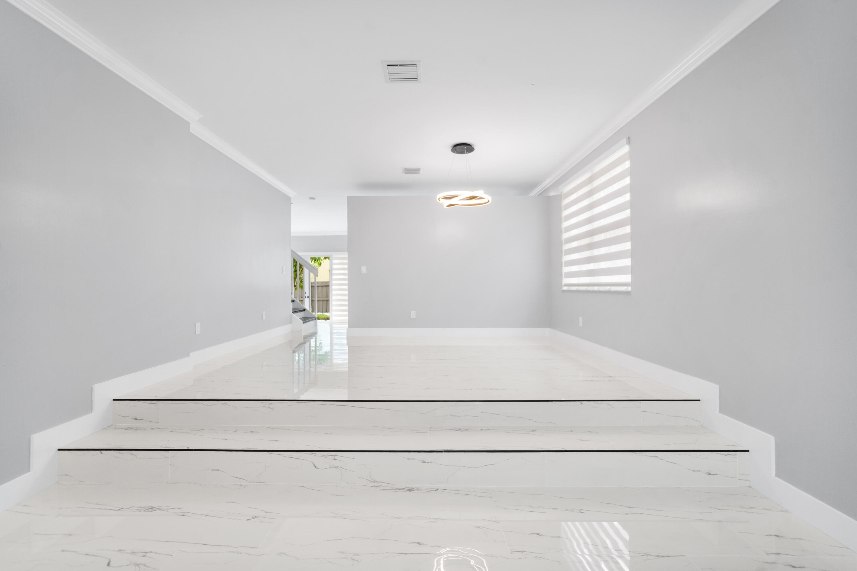5233 SW 155th Way