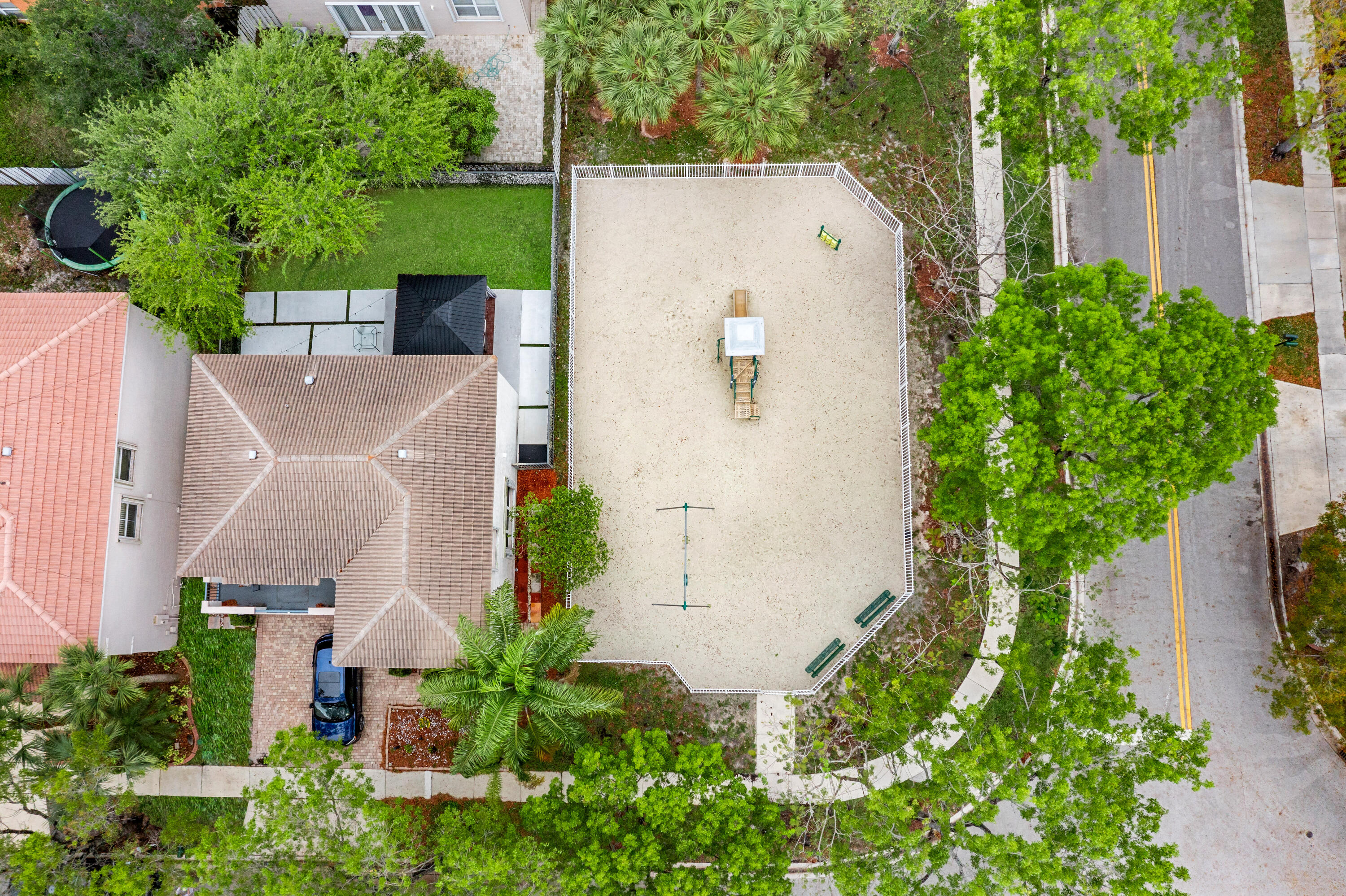 5233 SW 155th Way