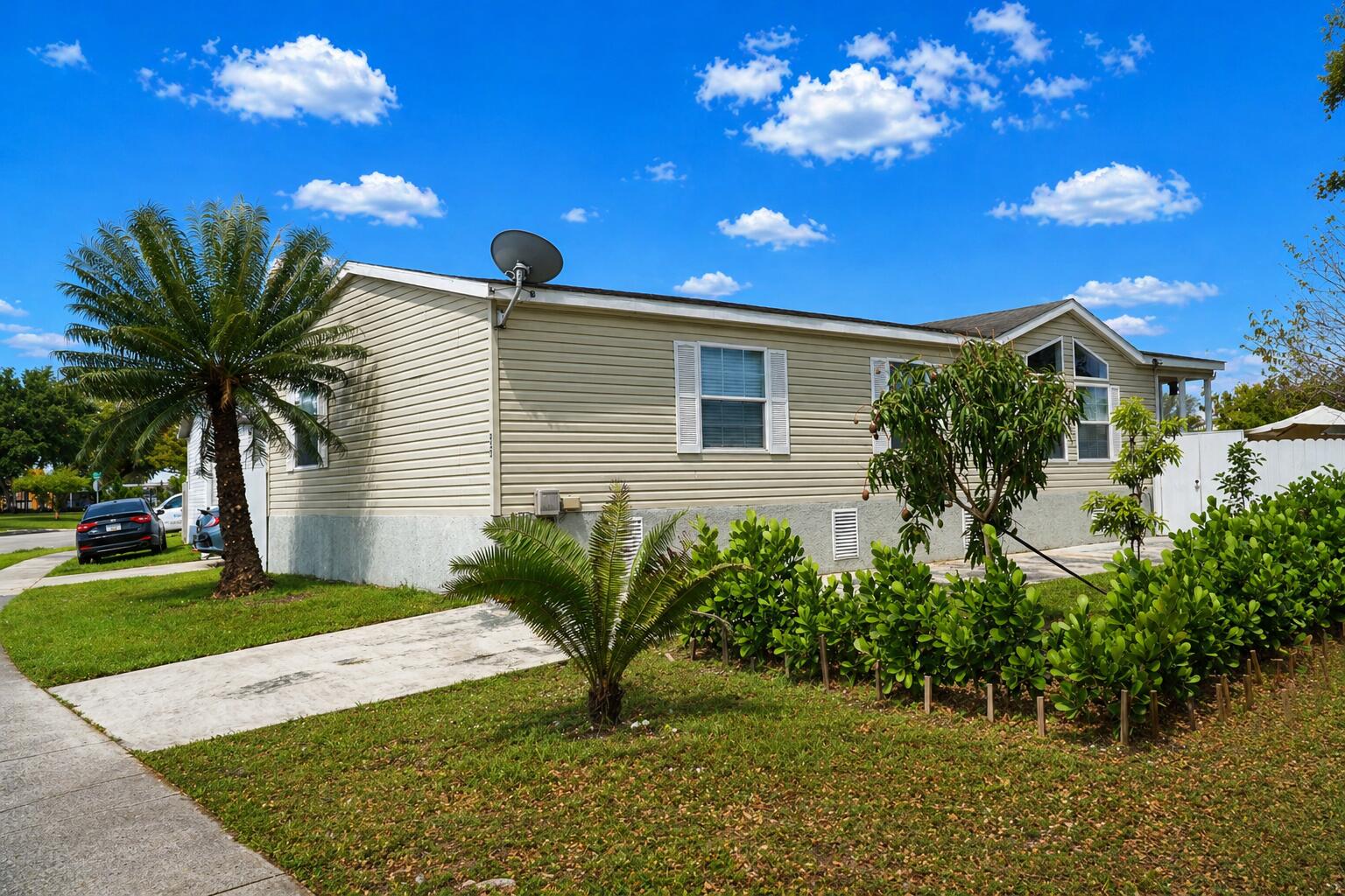 620 NW 215th Avenue