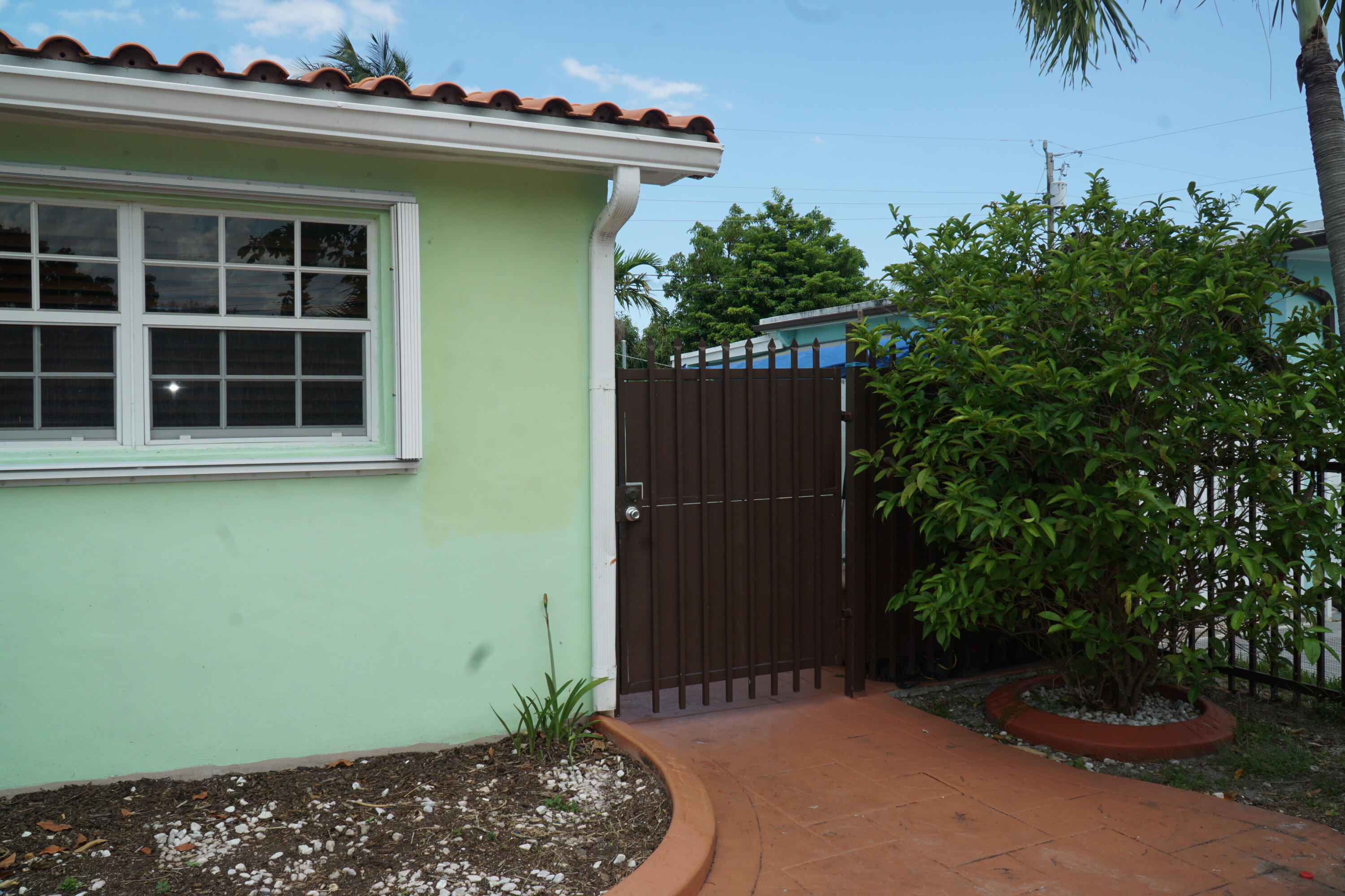 3311 SW 105th Court