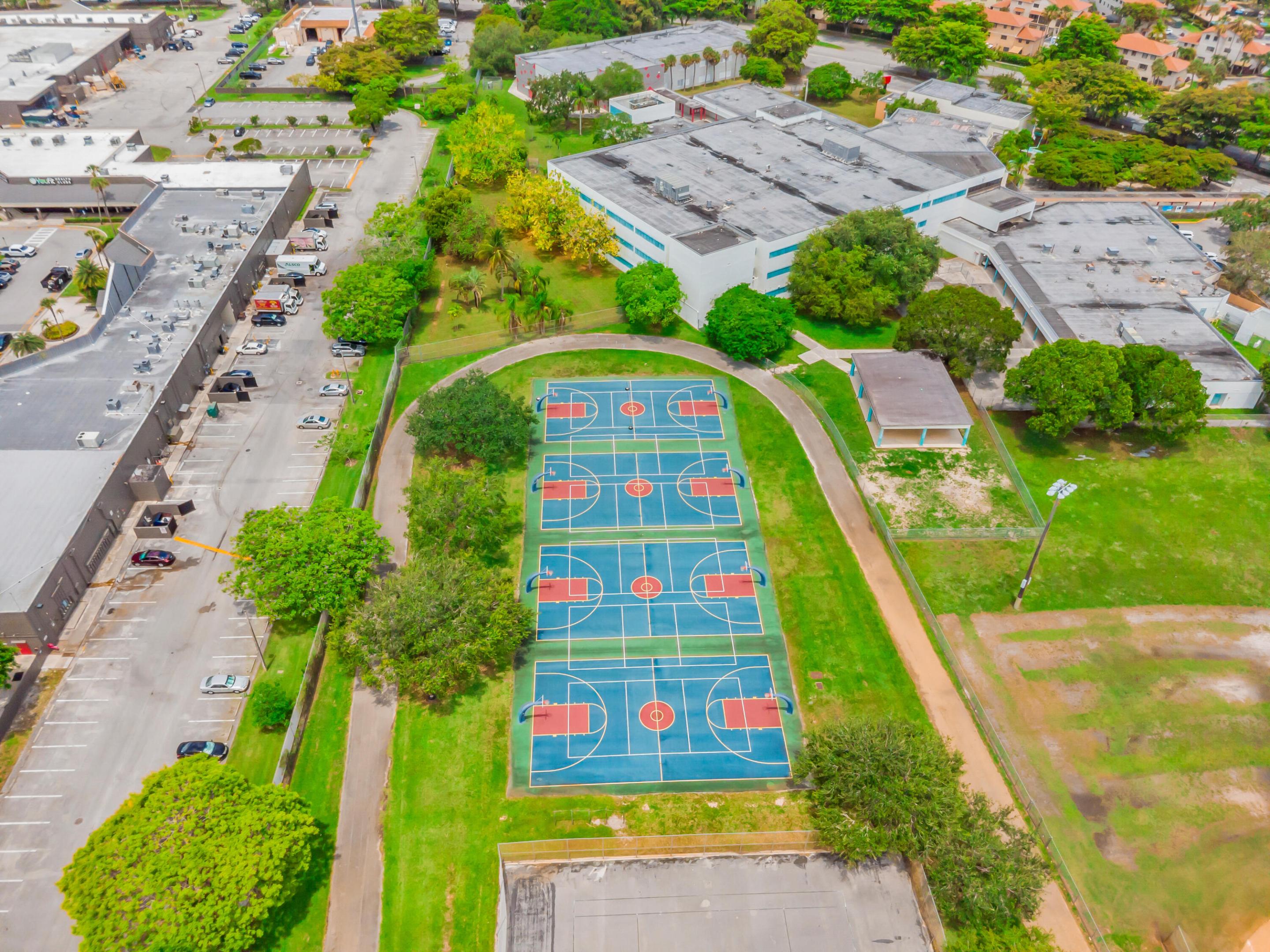 9729 Hammocks Boulevard 101e