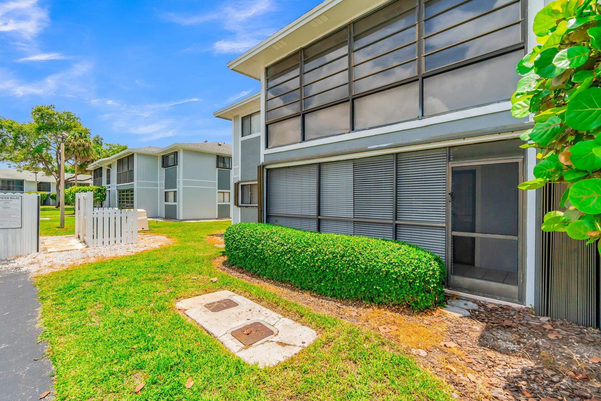 9729 Hammocks Boulevard 101e