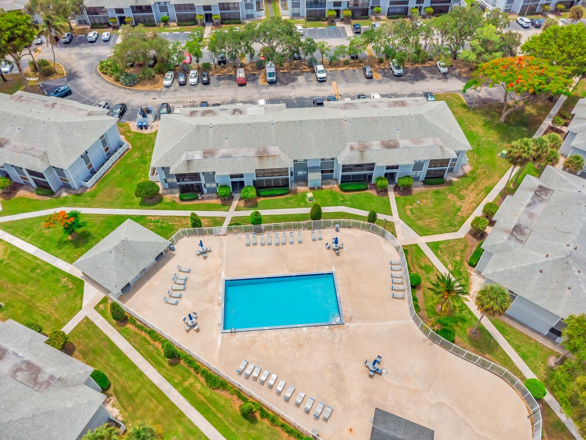 9729 Hammocks Boulevard 101e
