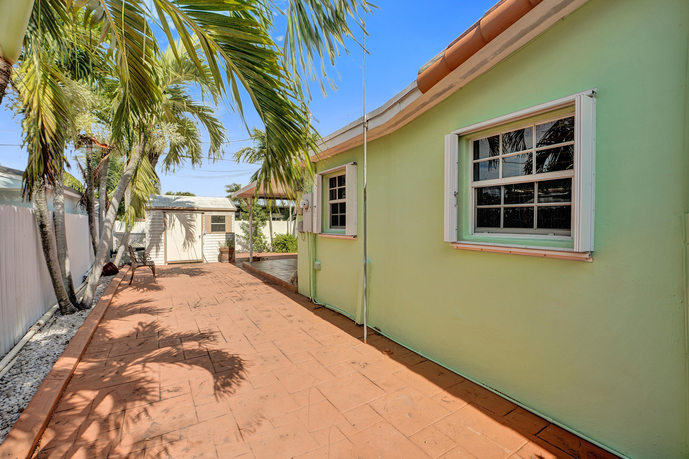 3311 SW 105th Court