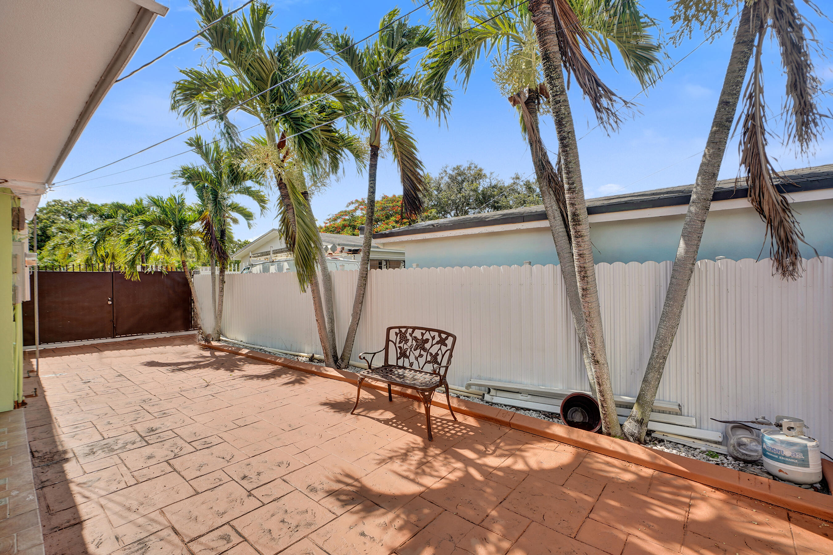 3311 SW 105th Court