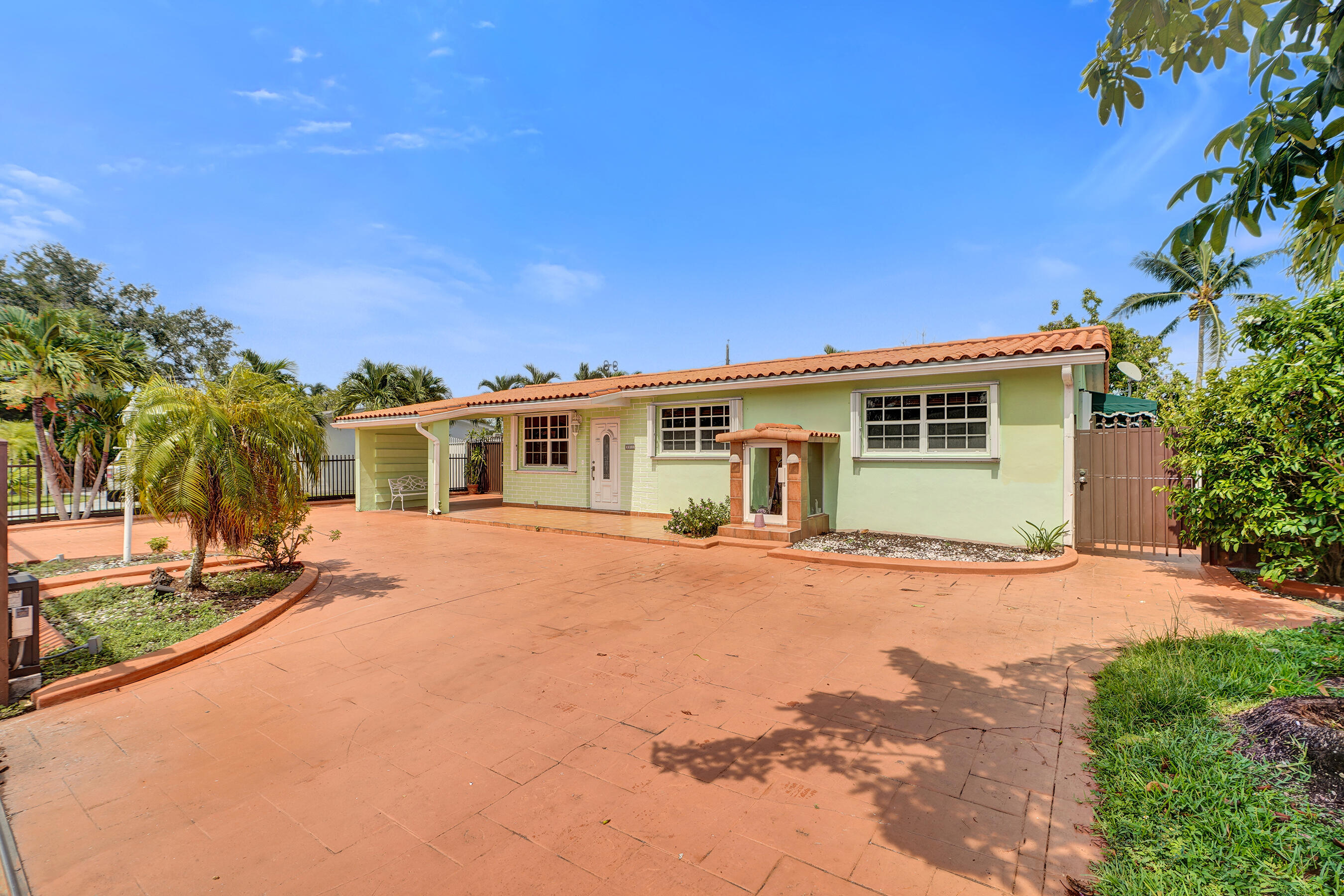3311 SW 105th Court