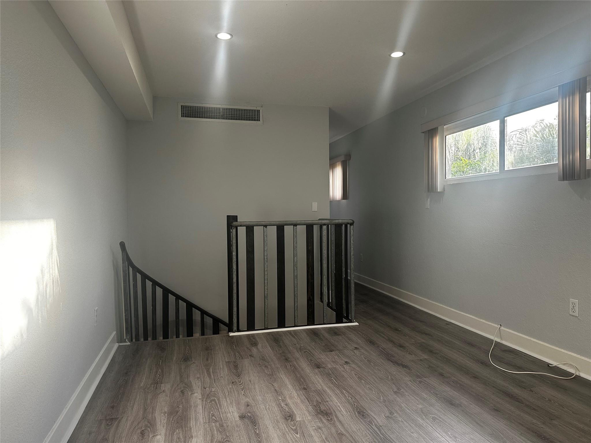 1411 Washington St