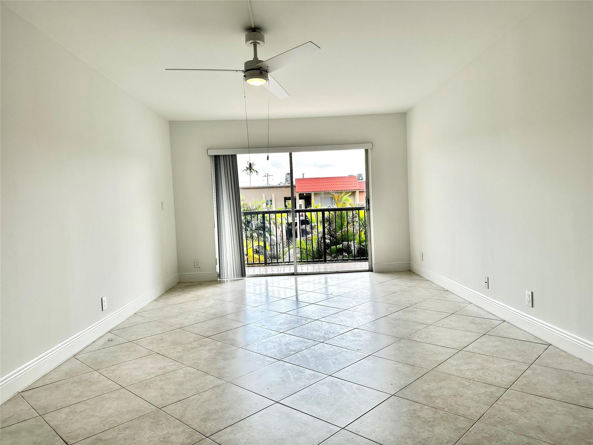 8005 Lake Dr 213