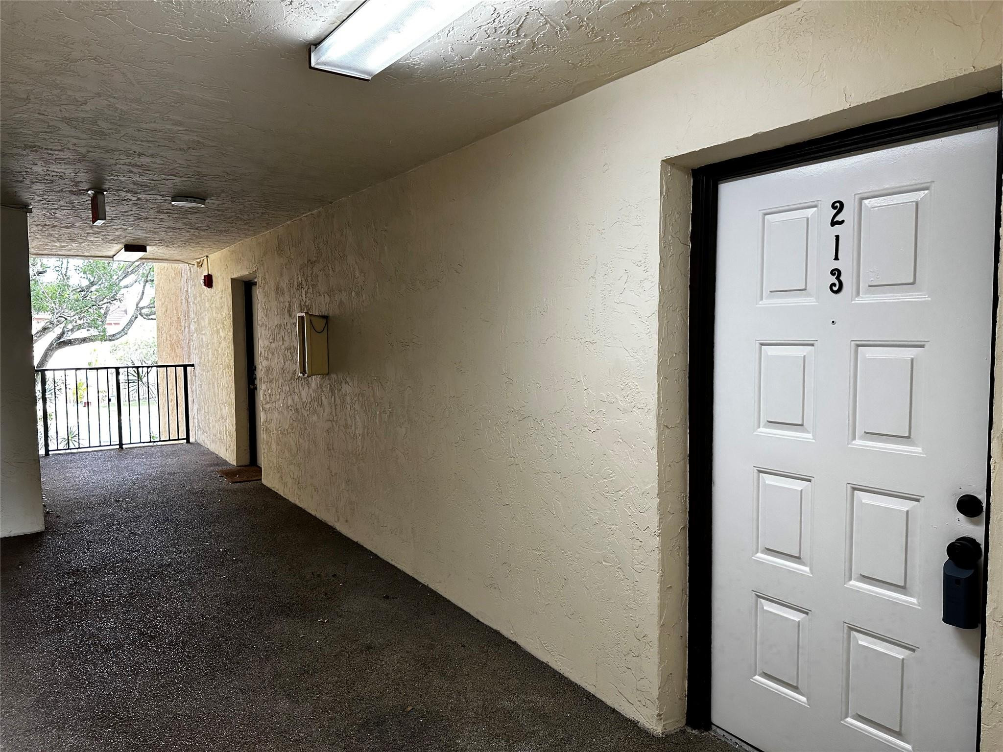8005 Lake Dr 213