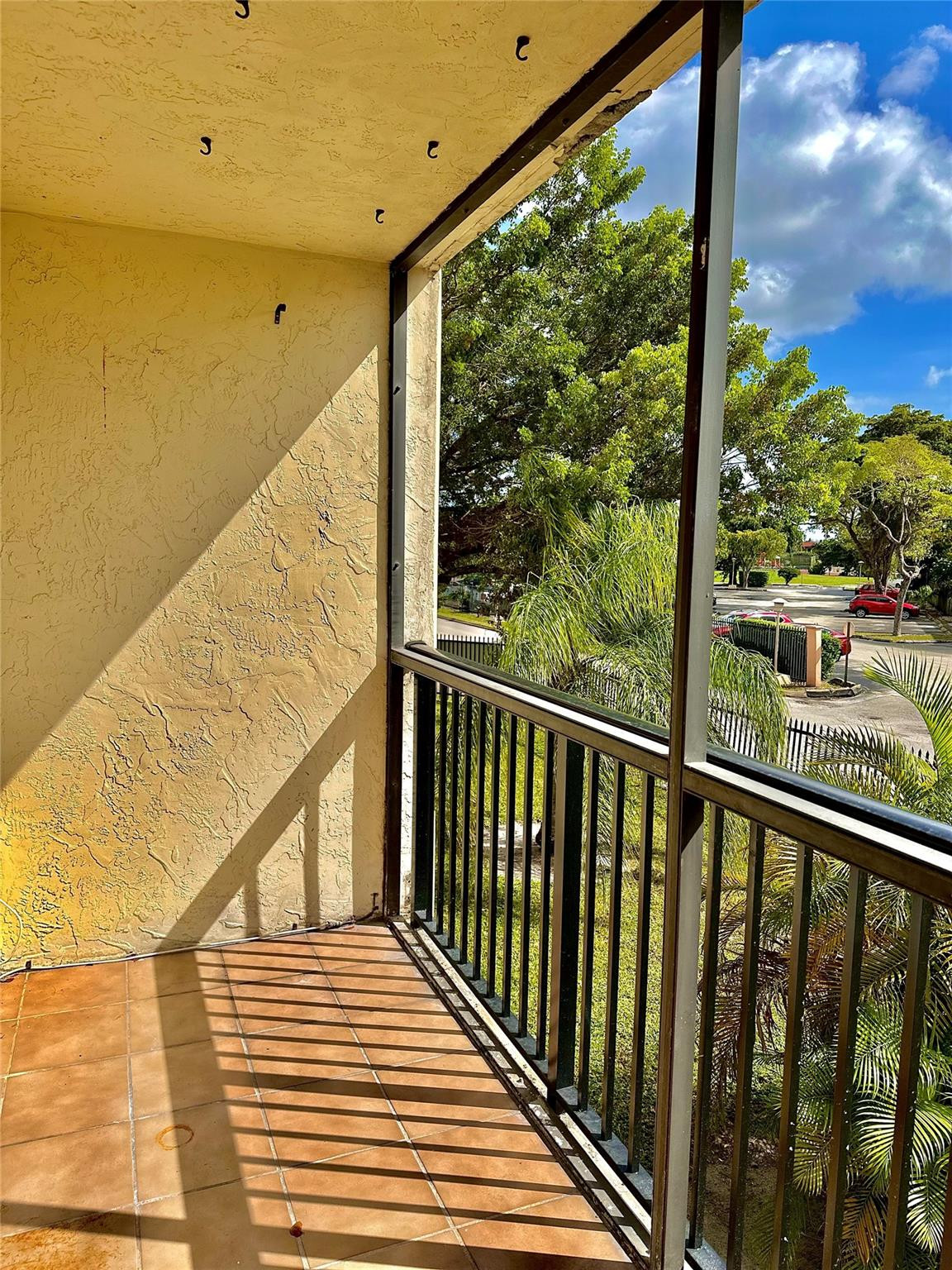 8005 Lake Dr 213