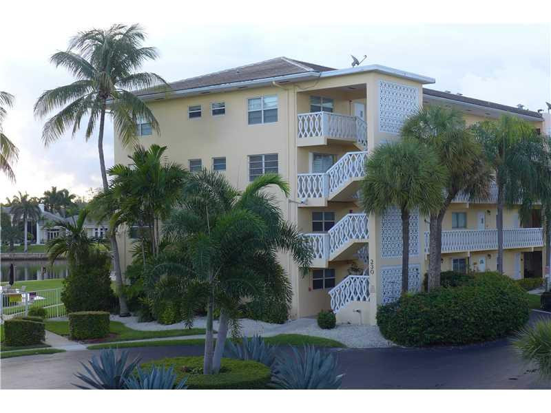 330 N Federal Hwy 409