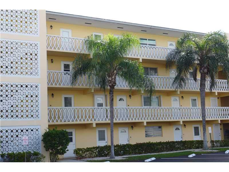 330 N Federal Hwy 409