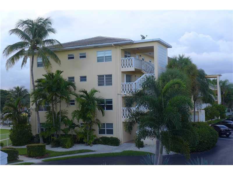 330 N Federal Hwy 409