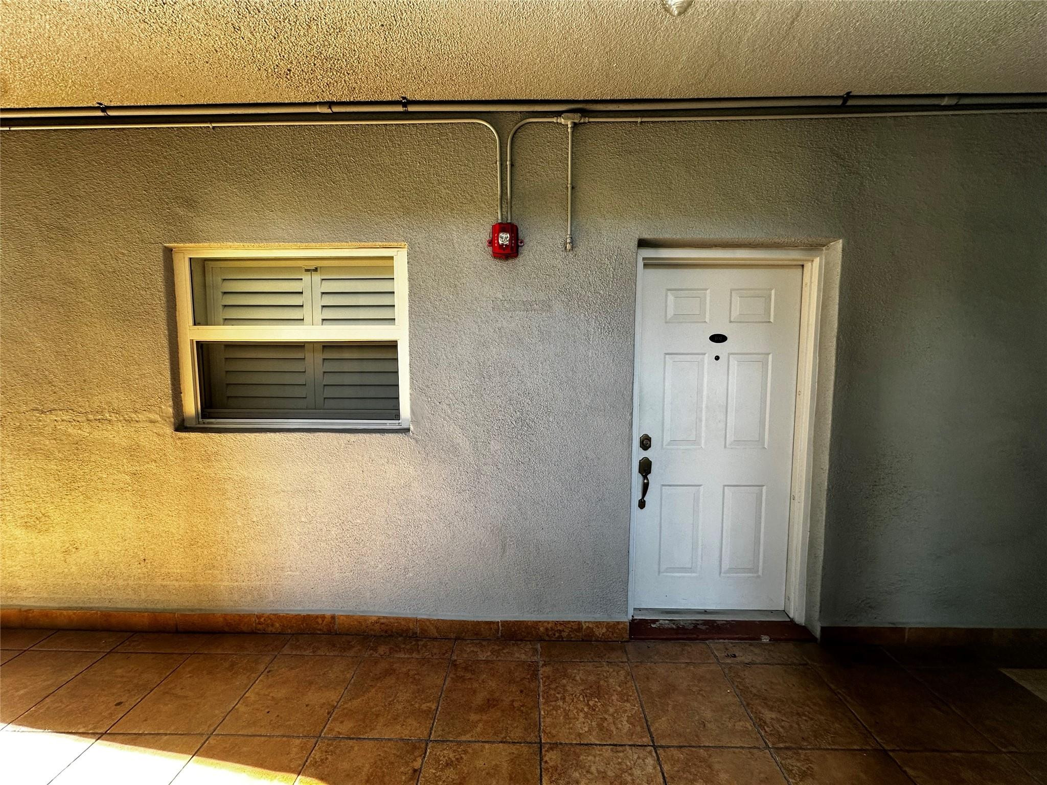 399 NW 72nd Ave 101