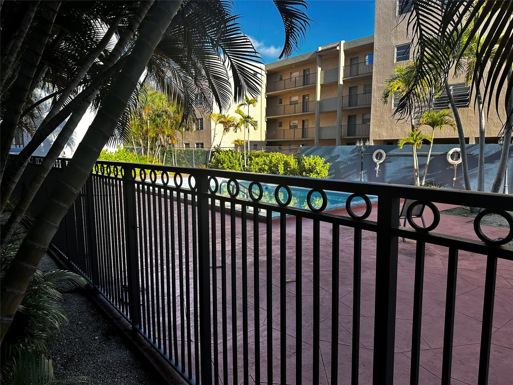 399 NW 72nd Ave 101