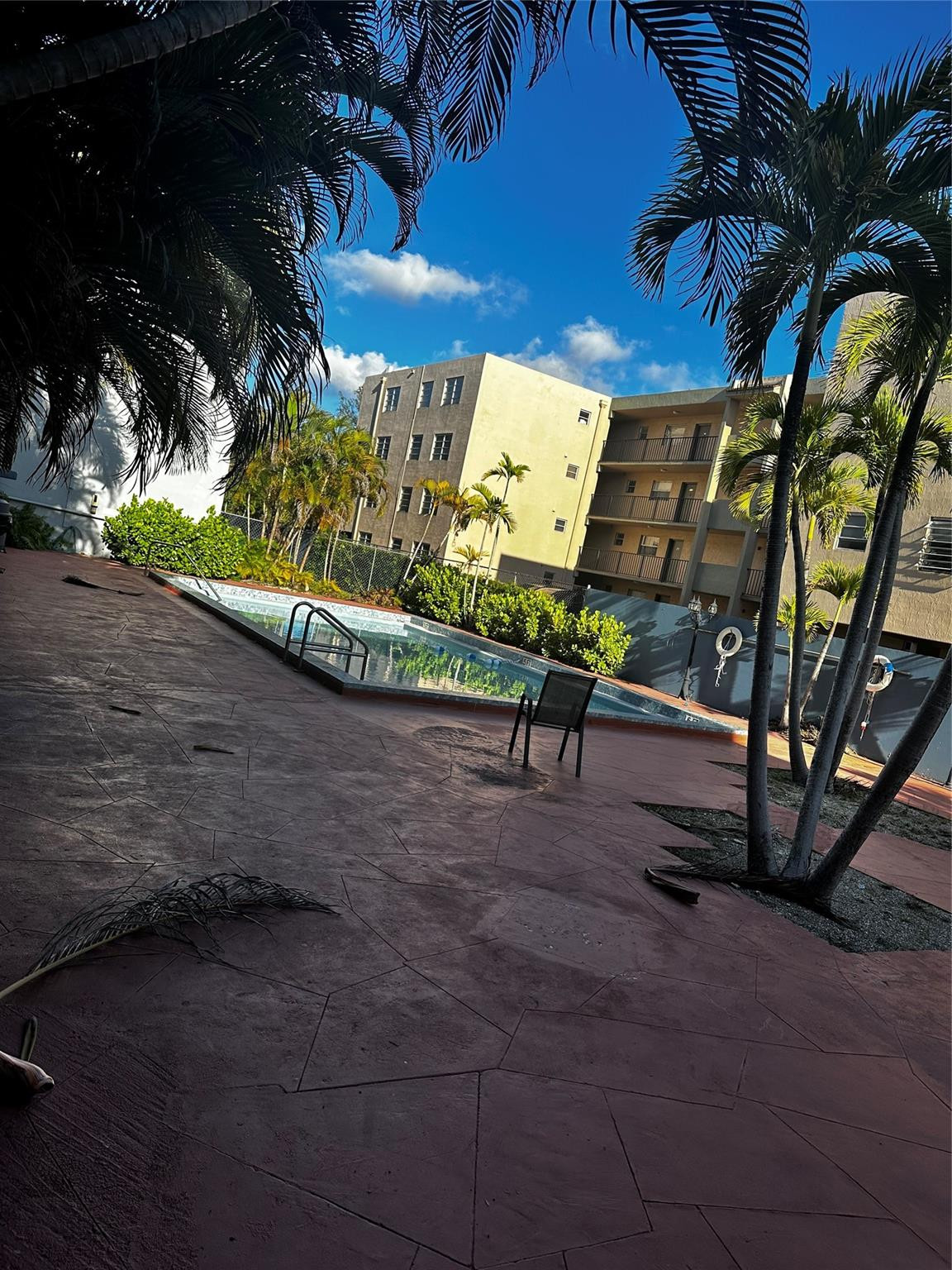 399 NW 72nd Ave 101