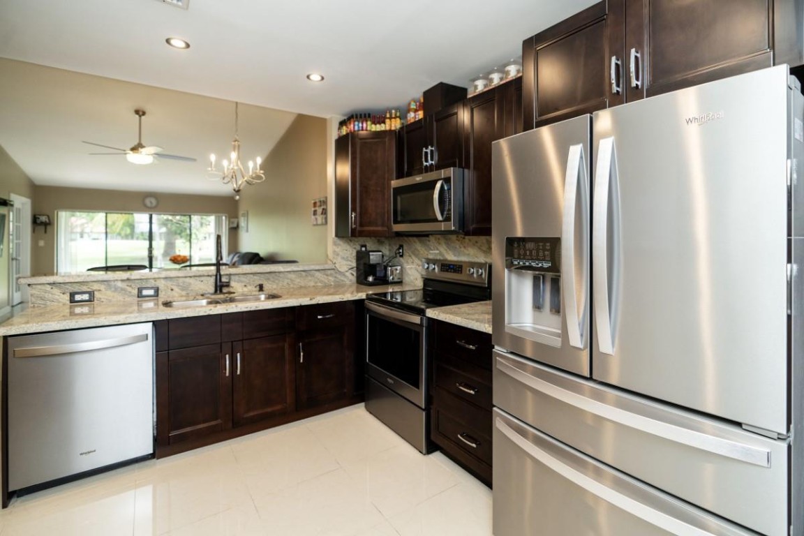 6312 Pinehurst Cir B