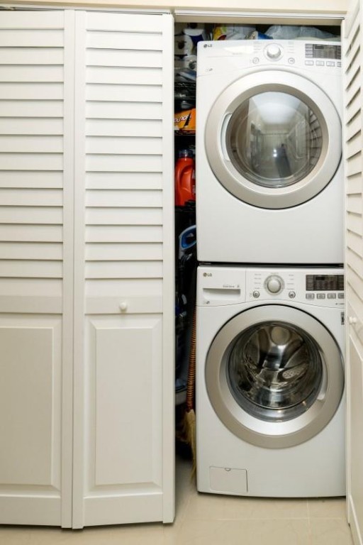 6312 Pinehurst Cir B