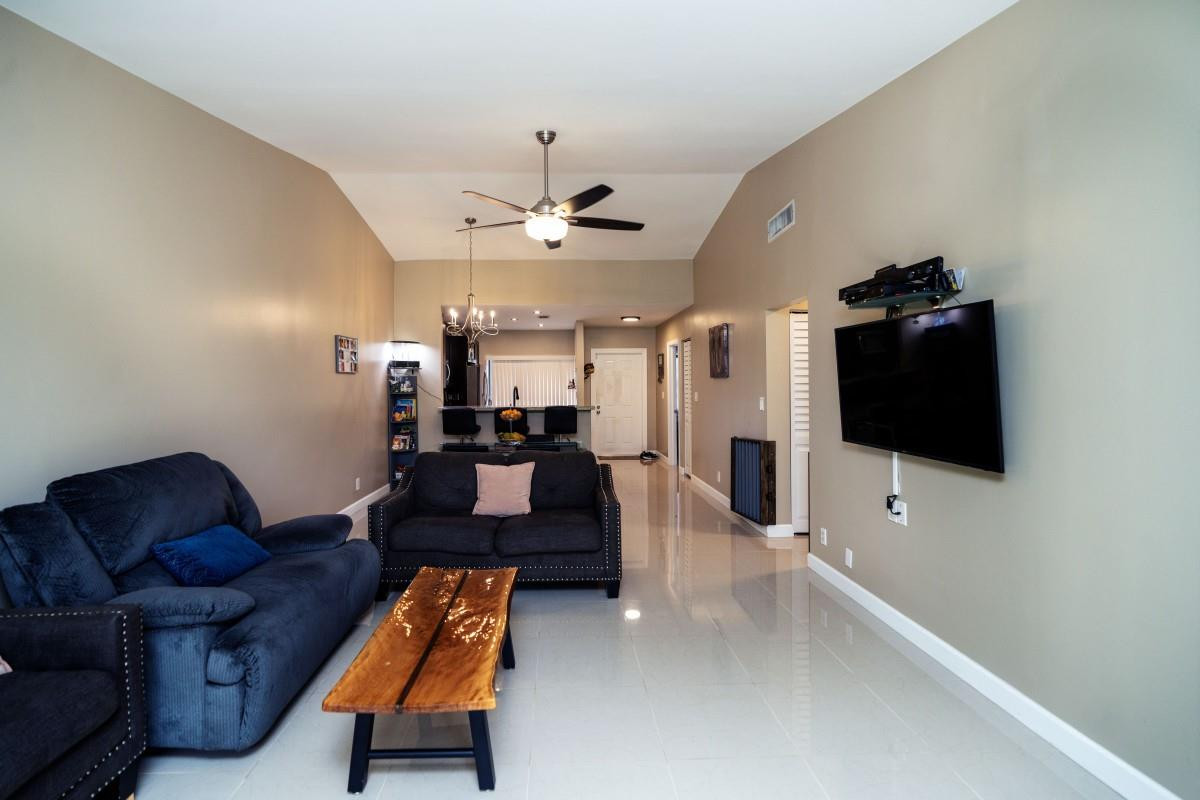 6312 Pinehurst Cir B