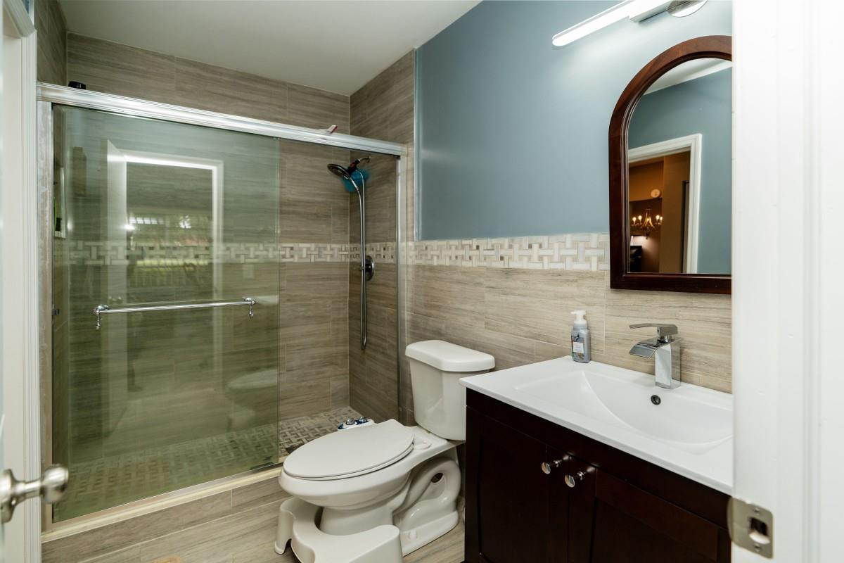 6312 Pinehurst Cir B