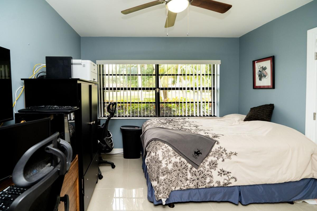 6312 Pinehurst Cir B