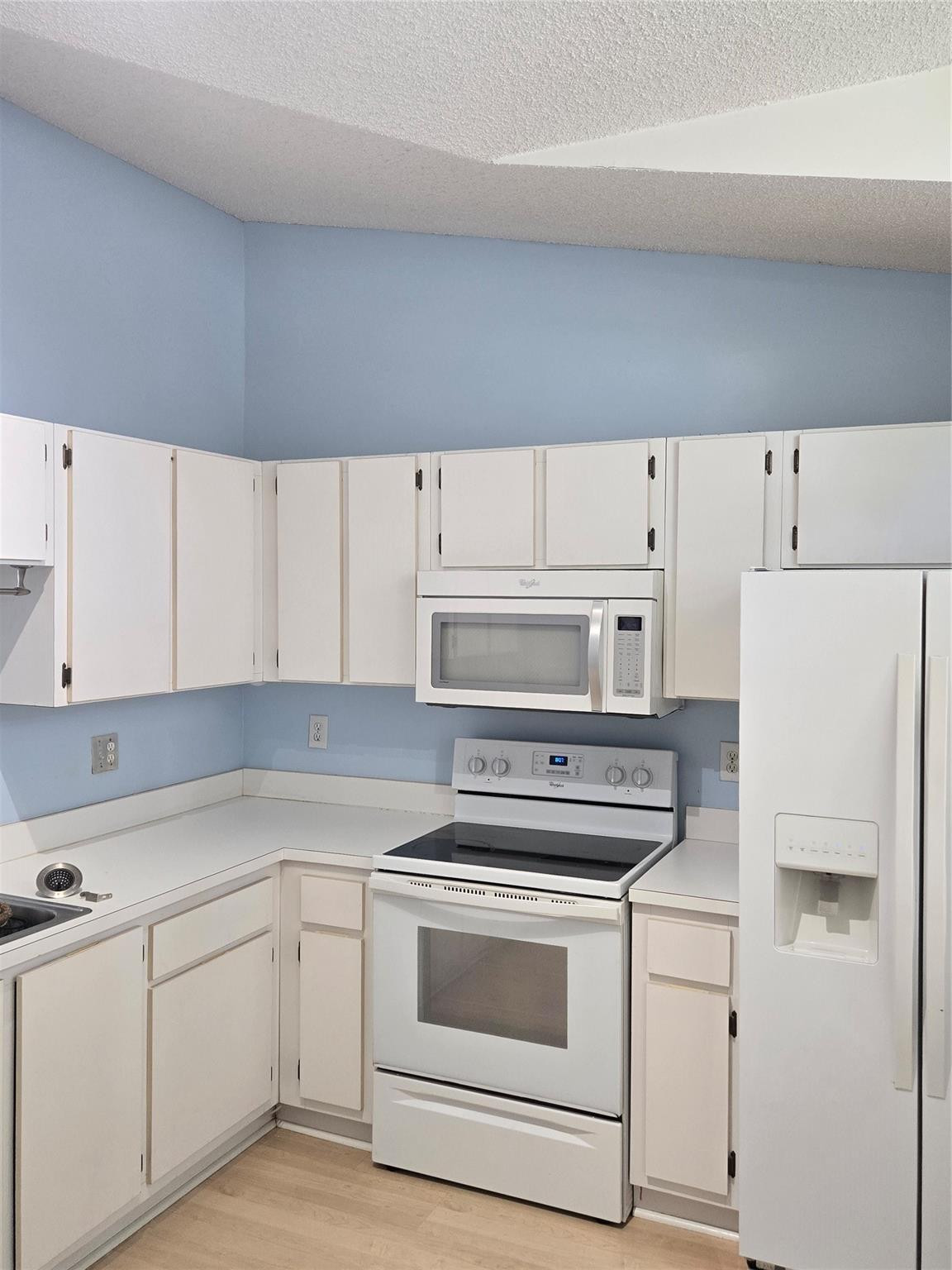 402 NW 108th Ter 402