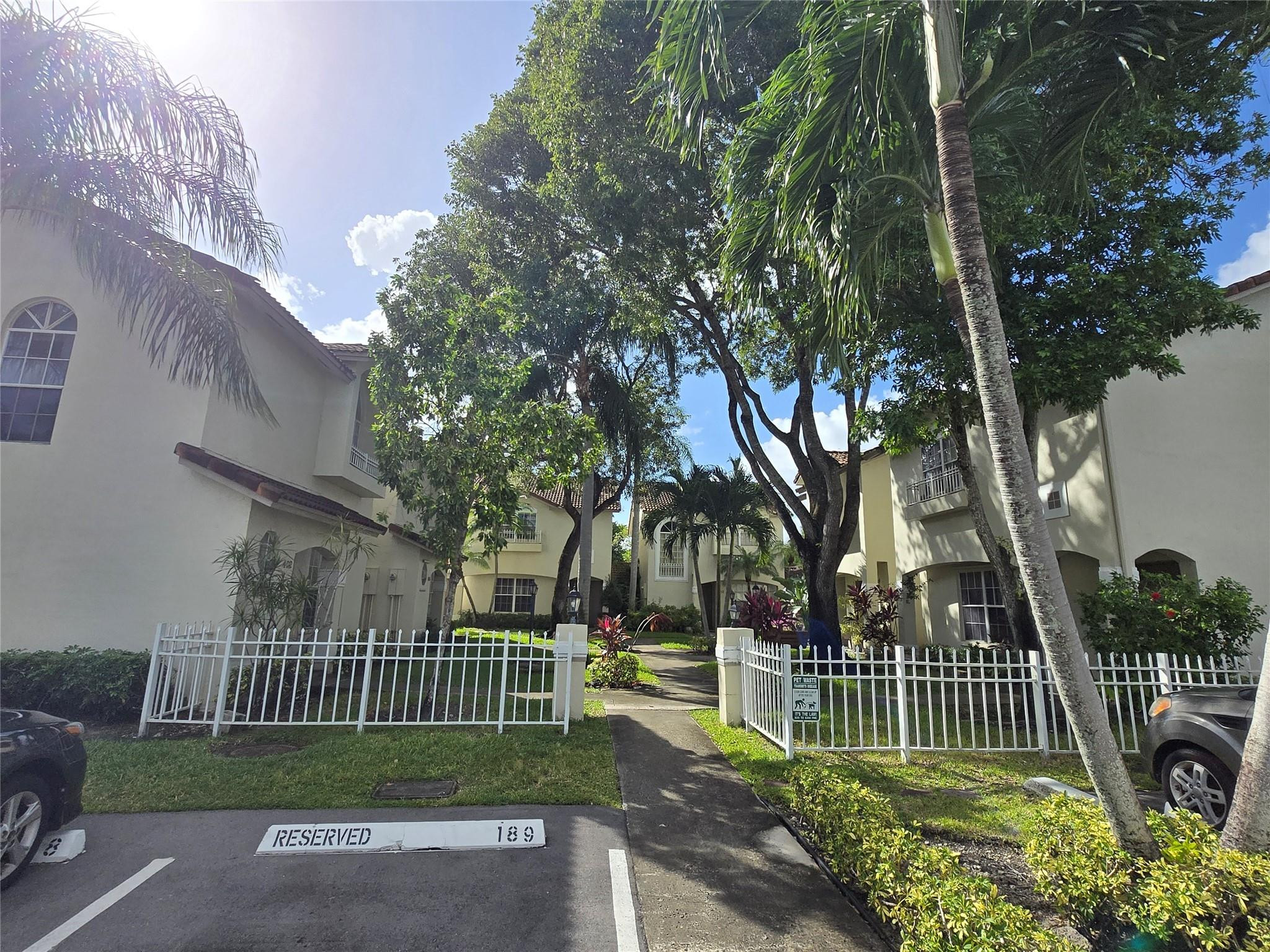 402 NW 108th Ter 402